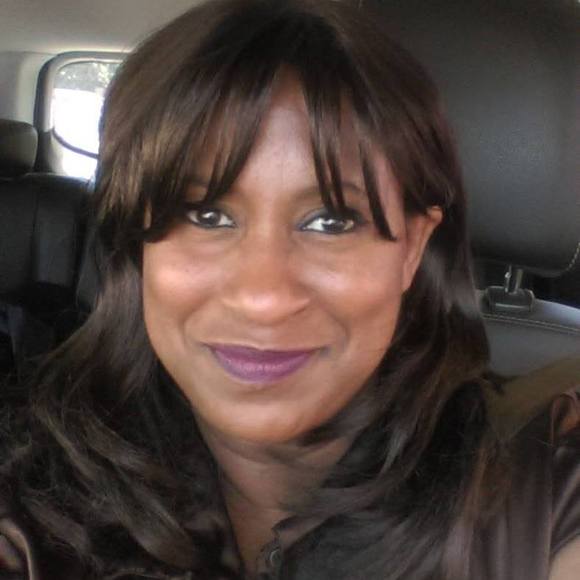 Meet your Posher, Consuela - Picture 1 of 1